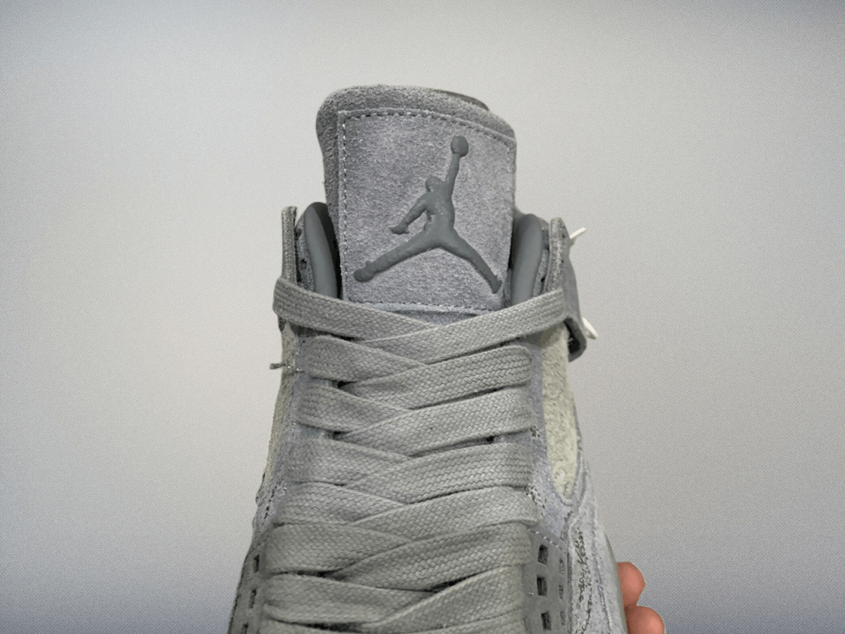 Air-Jordan-4-Retro-Kaws-40-40.5-41-42-42.5-43-44-44.5-45-45.5-46-47-4-e1673524865256.png