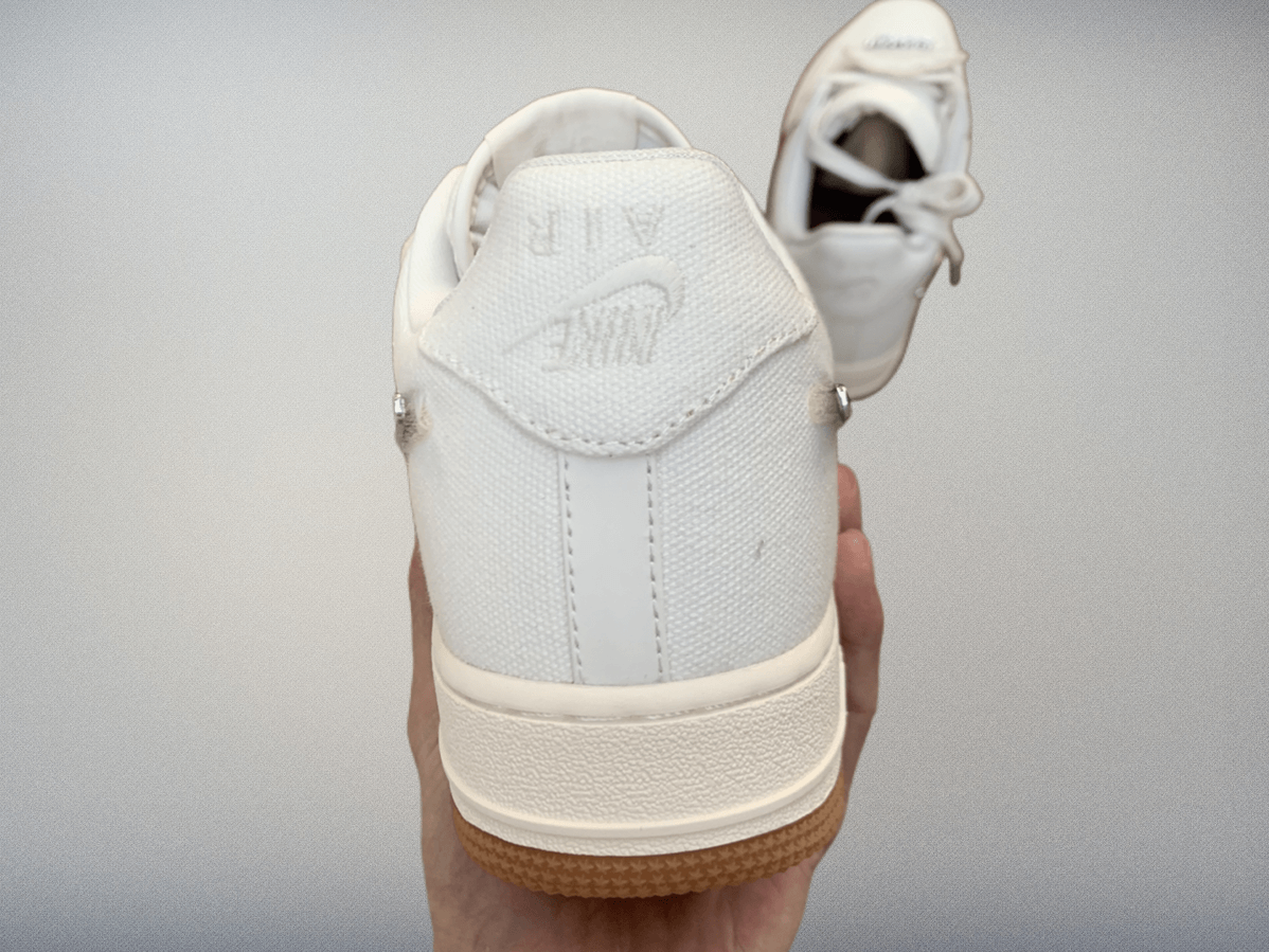 Travis-Scott-x-Nike-Air-Force-1-Low-Sail-换钩-2-e1673591341964.png
