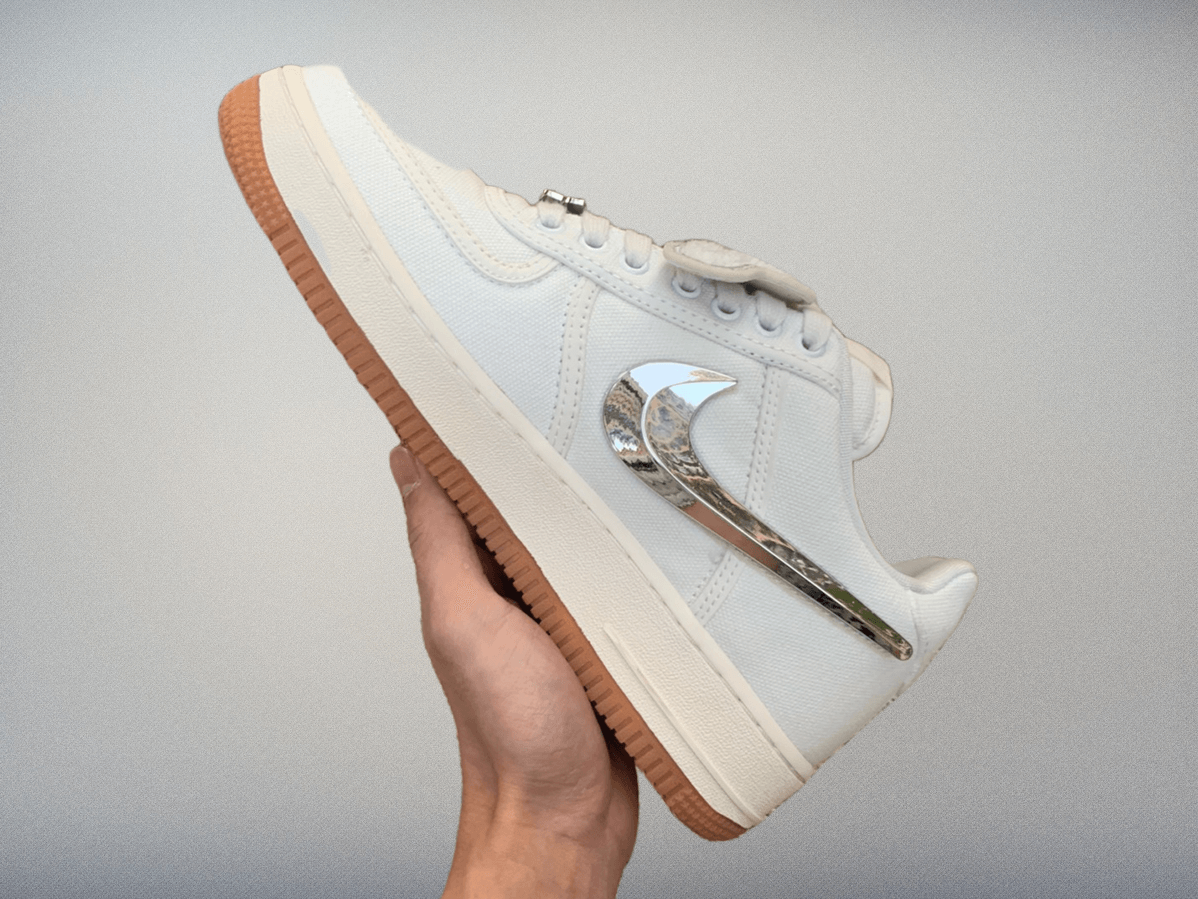 Travis-Scott-x-Nike-Air-Force-1-Low-Sail-换钩-3-e1673591355472.png
